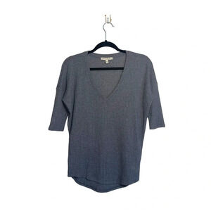 Express One Eleven Gray Waffle Knit V-neck 3/4 Sleeve Sweater Xsmall Women’s